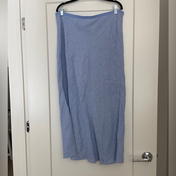 JCrew Linen Maxi Skirt - Picture 2 of 7